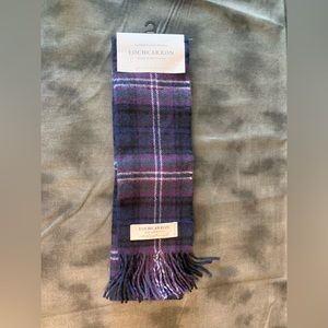 NWT Lochcarron Scarf Scotland Made 100% Lambswool